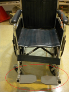 員工提案-小巧思大貢獻  藉由輪椅的改良，提昇病人安全(相關圖片)