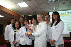 提升醫療品質  你我共同參與---2011年品質成果海報競賽活動及優良單位成果展(相關圖片)