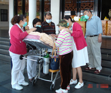 生命旅途終點前的陪伴者   亞東紀念醫院安寧療護團隊(相關圖片)