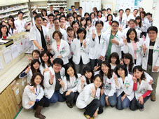 新北市第一屆藥事服務 亞東醫院獲雙獎肯定(相關圖片)