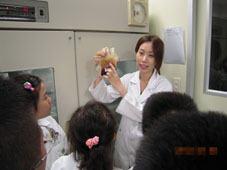 想穿上醫師白袍嗎? 來體驗『小小華佗營』(相關圖片)