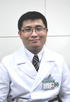  肝膽胃腸科  許偉帆醫師(相關圖片)