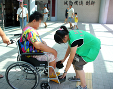 『學生志工』在亞東(相關圖片)