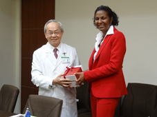 勒比海友邦貝里斯總理夫人芭珞女士蒞臨本院參訪(相關圖片)