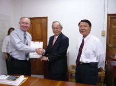 勒比海友邦貝里斯總理夫人芭珞女士蒞臨本院參訪(相關圖片)