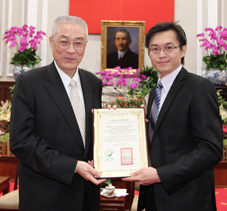 狂賀 榮獲2013年國家生技醫療品質獎(相關圖片)