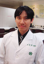 新陳代謝科、急診醫學部、 重症醫學部合聘    黃聖煒醫師(相關圖片)