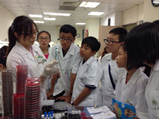 國小學童的生命教育  『小小華佗營』(相關圖片)