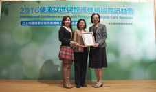 『袋鼠哺乳衣』 咦…在袋鼠媽媽裡嗎?(相關圖片)