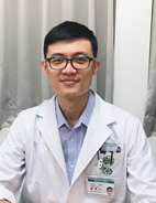 牙科部  周厚江醫師(相關圖片)