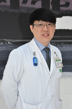 放射腫瘤科  呂岳峰醫師(相關圖片)