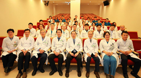 遠離慢性阻塞性肺病（COPD）立即行動 (C 有吸菸 O:黑白咳 P:常呸痰 D:直直喘)(相關圖片)