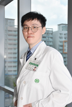 一般外科    黃寬志醫師(相關圖片)