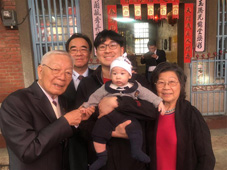 一個念頭  牽起家族的善念(相關圖片)