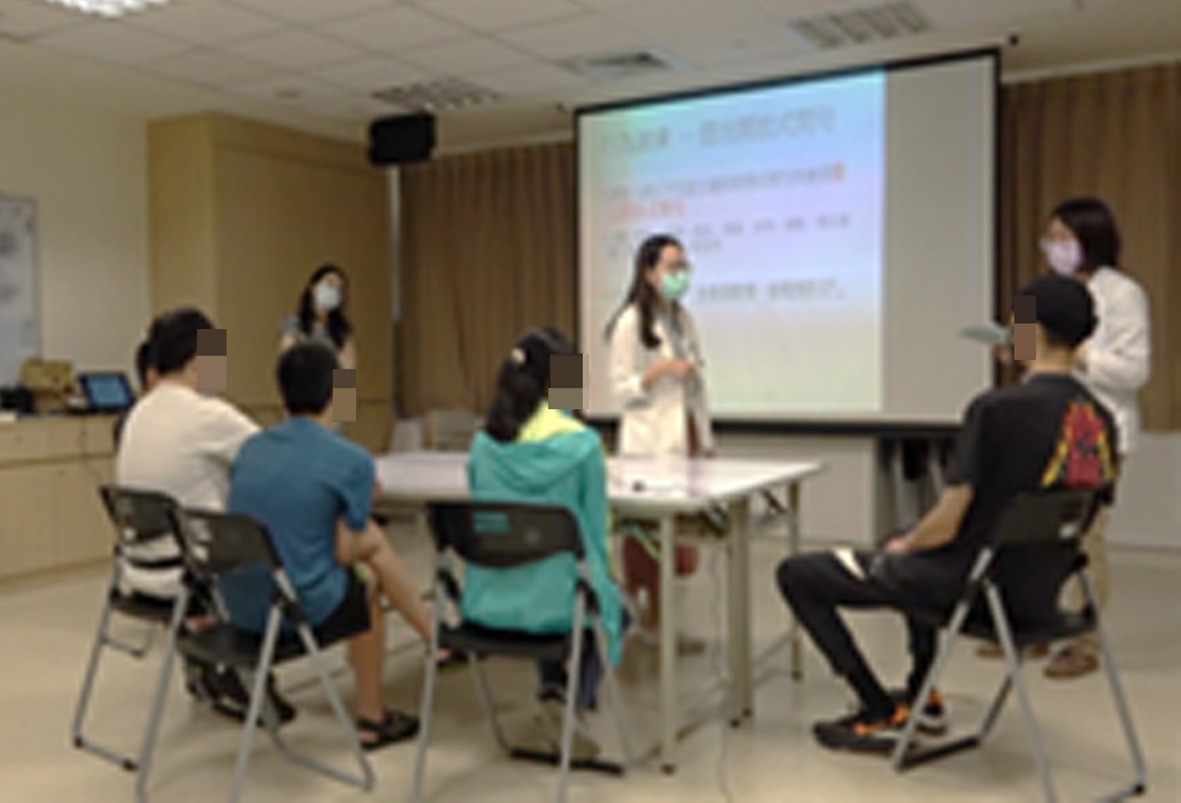 和青年少成長中的煩惱同行   「青少年的精神和心理健康計畫」(相關圖片)