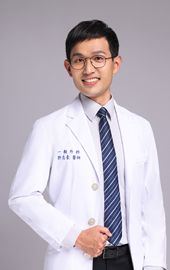 術後凸肚腰痠不需再忍耐    達文西微創腹壁疝氣修復手術重拾體態與活動力(相關圖片)