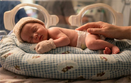 守護巴掌仙子  亞東醫院與您攜手  譜寫生命的「微」美樂章(相關圖片)