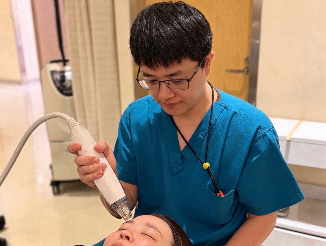 張錦煥醫師提醒，健康減重不只是瘦下來，更要減少脂肪、保留肌肉，透過科學化體重管理，迎向健康老化